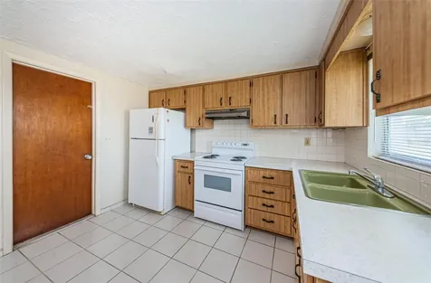 3423 Eisenhower Drive Holiday FL 34691