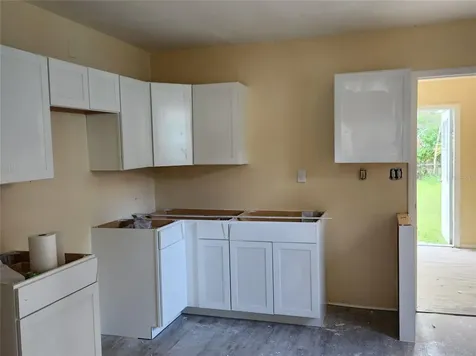 1740 17th Street S St Petersburg FL 33712