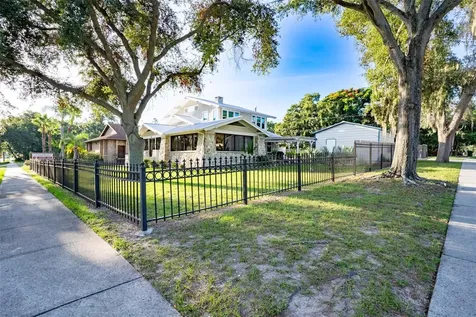 306 Avenue C NE Winter Haven FL 33881