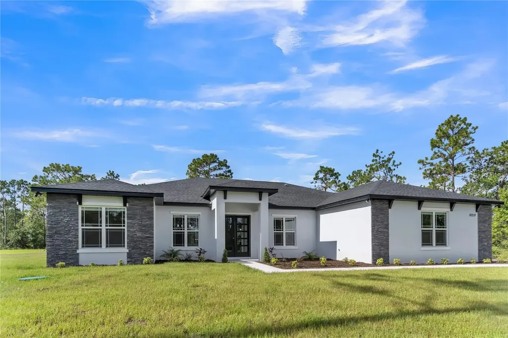18218 Robertson Street Orlando FL 32833