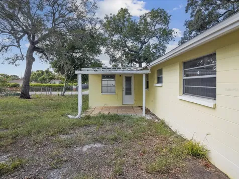 9626 Gray Fox Lane Port Richey FL 34668