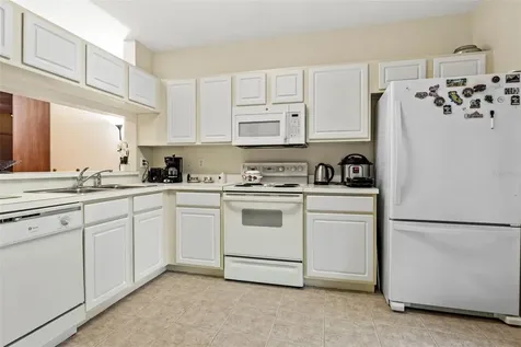 2246 Lake Woodberry Circle Brandon FL 33510