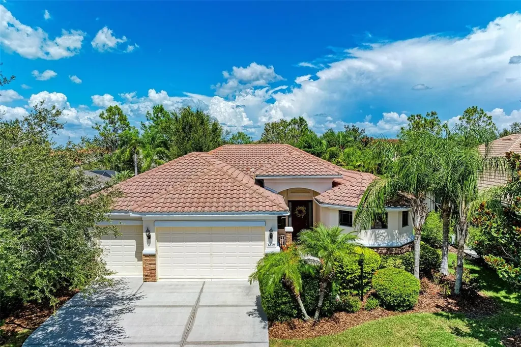 6619 Pirate Perch Trail Lakewood Ranch FL 34202