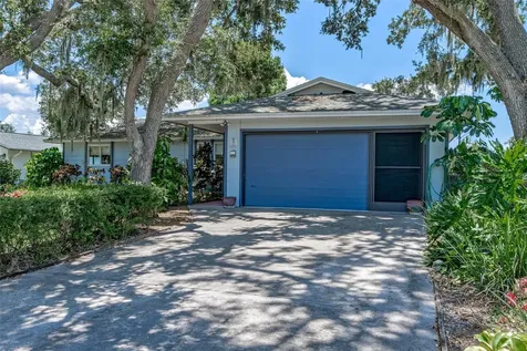 8203 Woodlawn Circle S Palmetto FL 34221