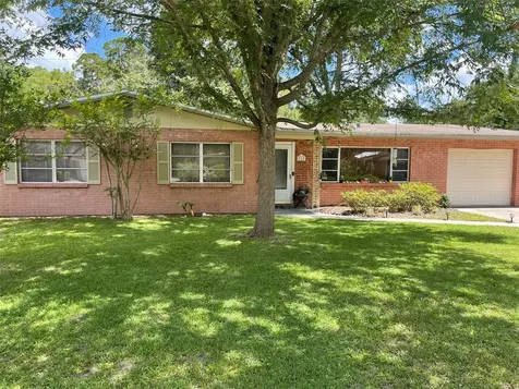 712 NE 6th Place Gainesville FL 32601