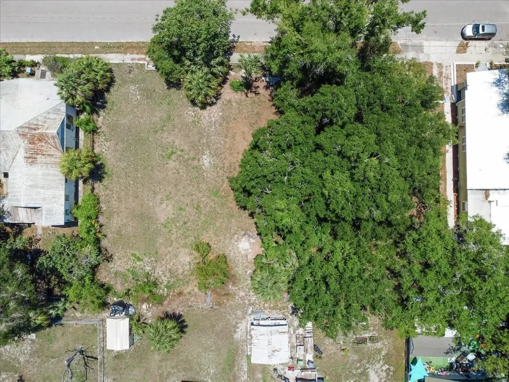 940 E 11th Avenue Tampa FL 33605