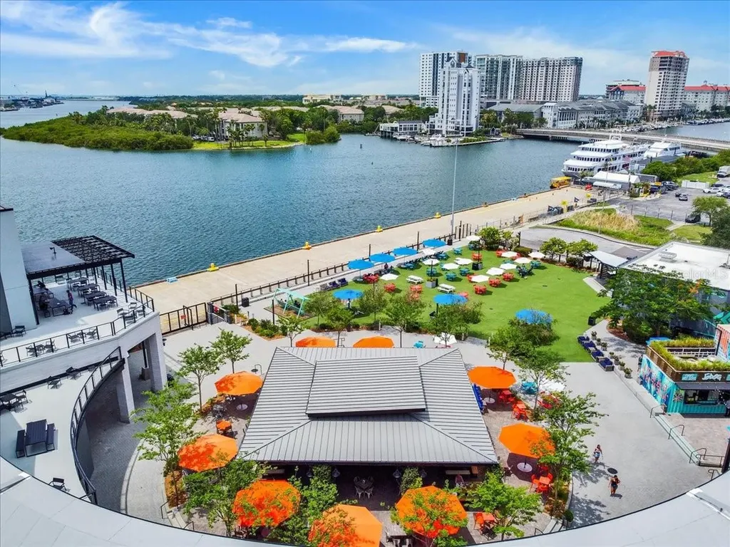940 E 11th Avenue Tampa FL 33605