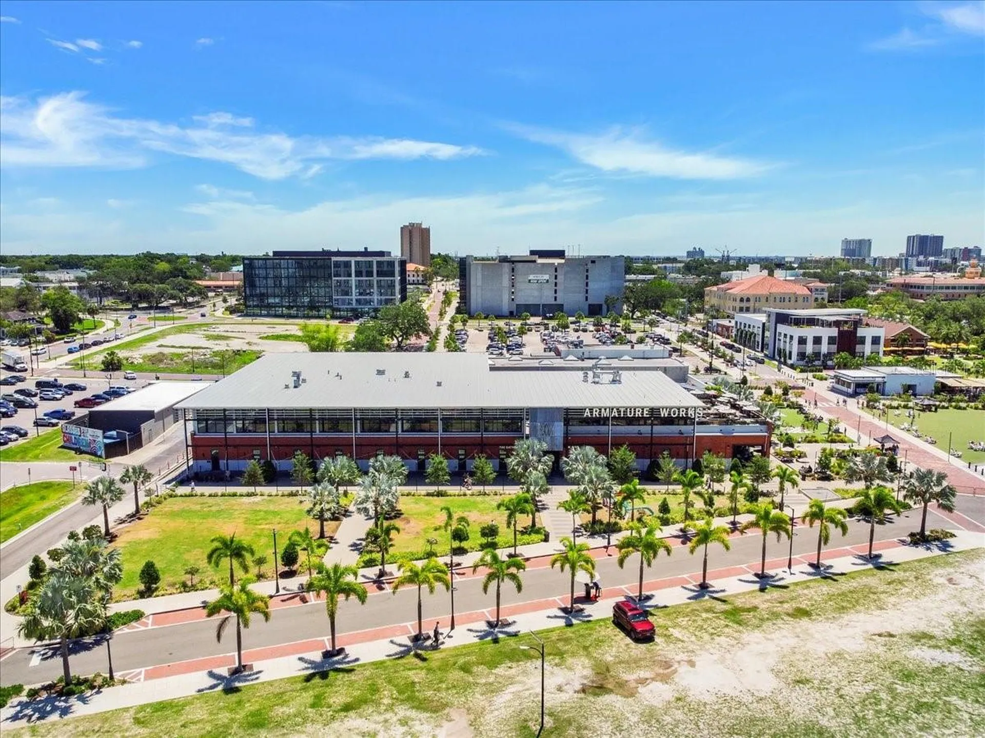 940 E 11th Avenue Tampa FL 33605