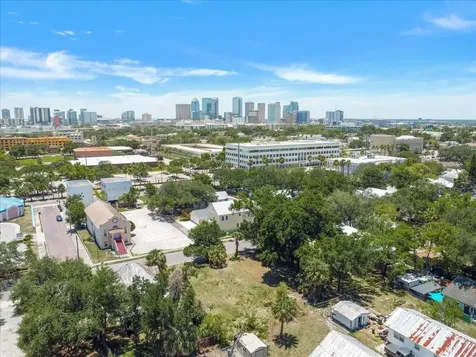 940 E 11th Avenue Tampa FL 33605