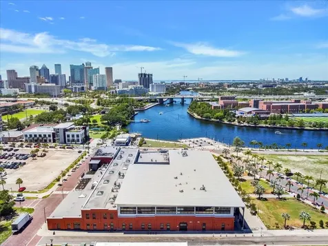 940 E 11th Avenue Tampa FL 33605