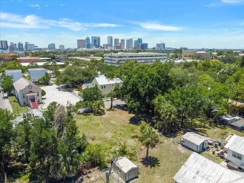940 E 11th Avenue Tampa FL 33605