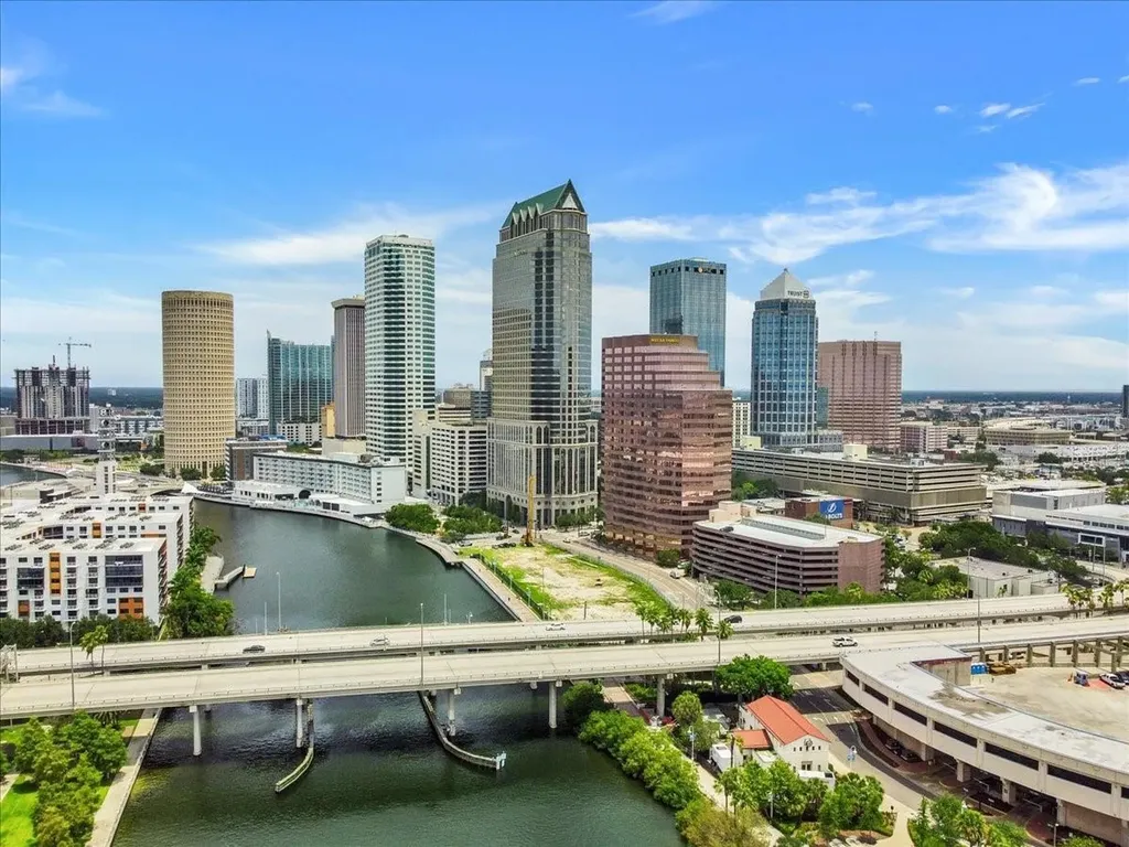 1823 E 5th Avenue Tampa FL 33605