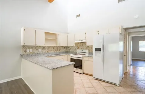106 Mayfair Place SW Winter Haven FL 33880
