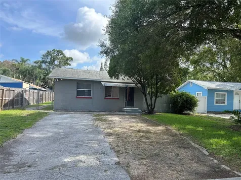3243 56th Avenue N St Petersburg FL 33714