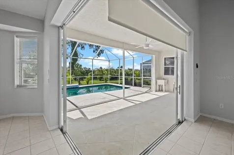 2828 Phoenix Palm Terrace North Port FL 34288