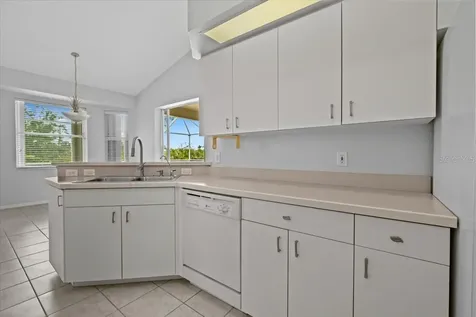 2828 Phoenix Palm Terrace North Port FL 34288