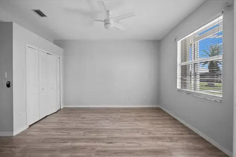 2828 Phoenix Palm Terrace North Port FL 34288
