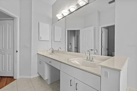 2828 Phoenix Palm Terrace North Port FL 34288
