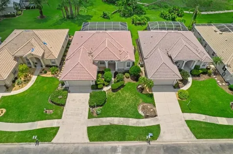 2828 Phoenix Palm Terrace North Port FL 34288