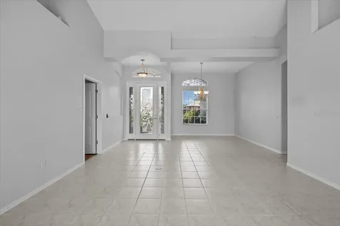 2828 Phoenix Palm Terrace North Port FL 34288