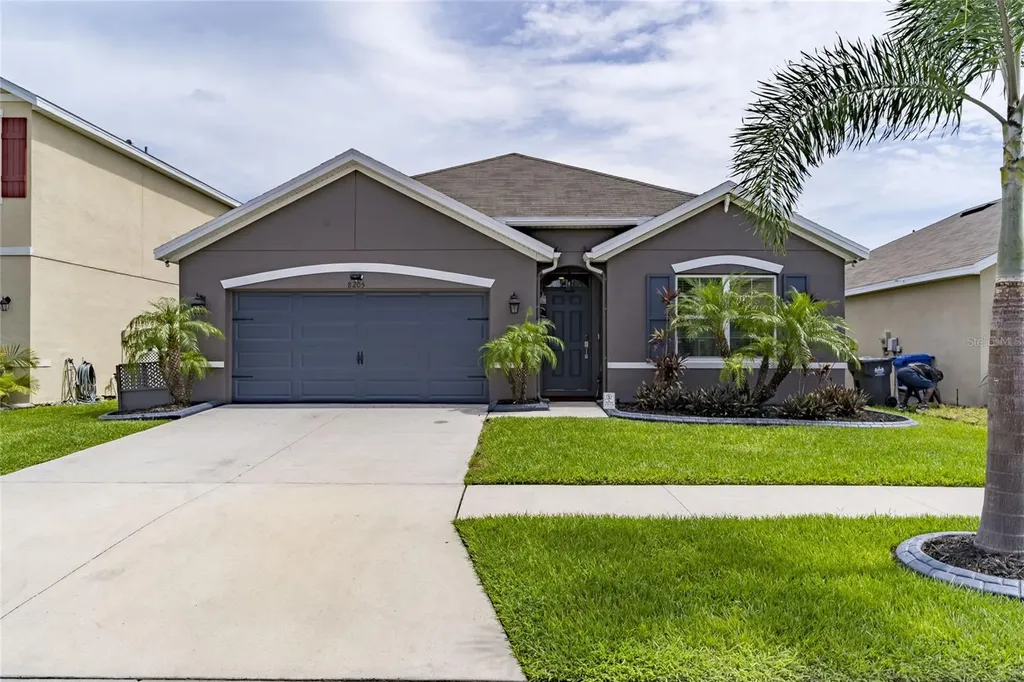 8205 Harwich Port Lane Gibsonton FL 33534