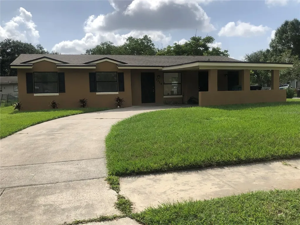2229 Fiesta Court Orlando FL 32811