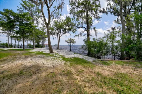716 Cedar Creek Road Palatka FL 32177