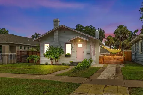 2621 3rd Avenue N St Petersburg FL 33713