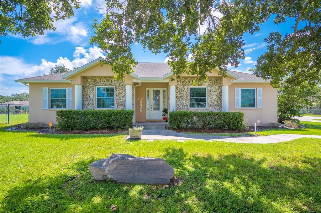 5714 Pinedale Lane Lakeland FL 33811