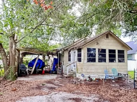 6399 31st Street N St Petersburg FL 33702