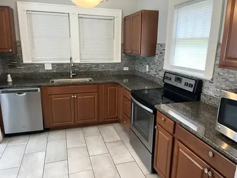 217 E Cypress Street Davenport FL 33837