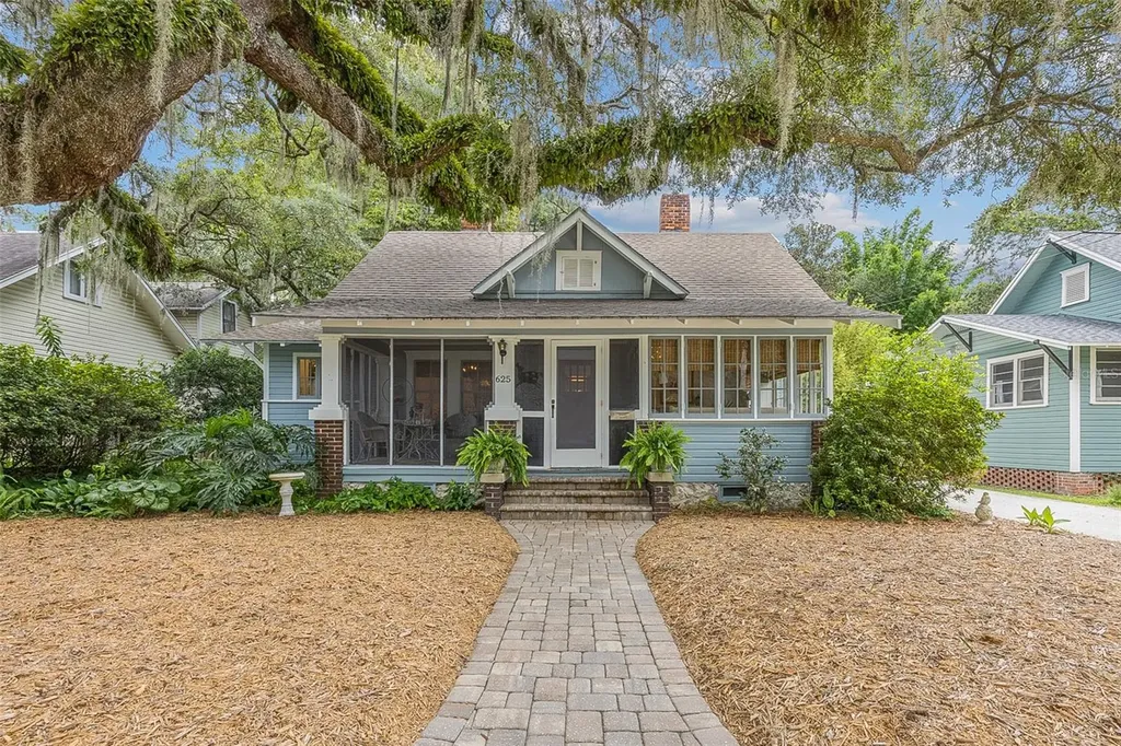625 NE 6th Street Gainesville FL 32601