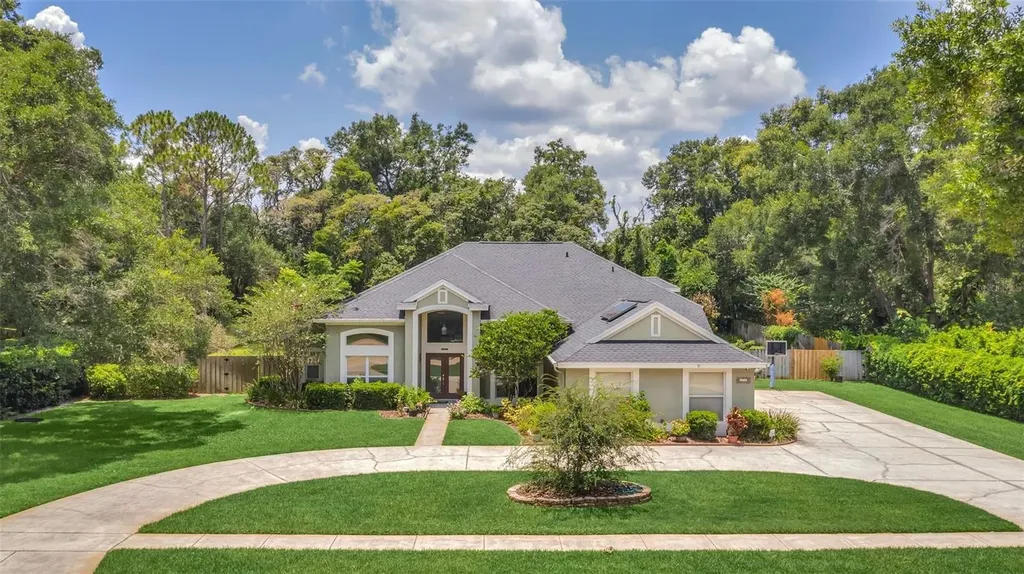 1718 Sweetwater West Circle Apopka FL 32712