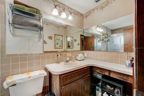 9721 Lakeside Lane Port Richey FL 34668