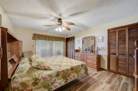 9721 Lakeside Lane Port Richey FL 34668