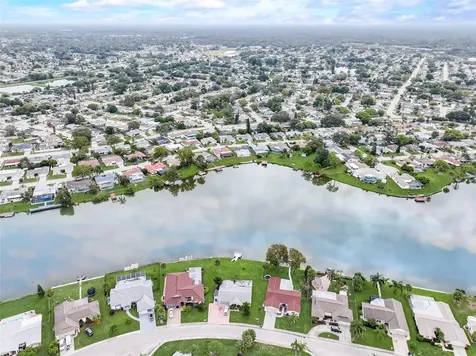 9721 Lakeside Lane Port Richey FL 34668