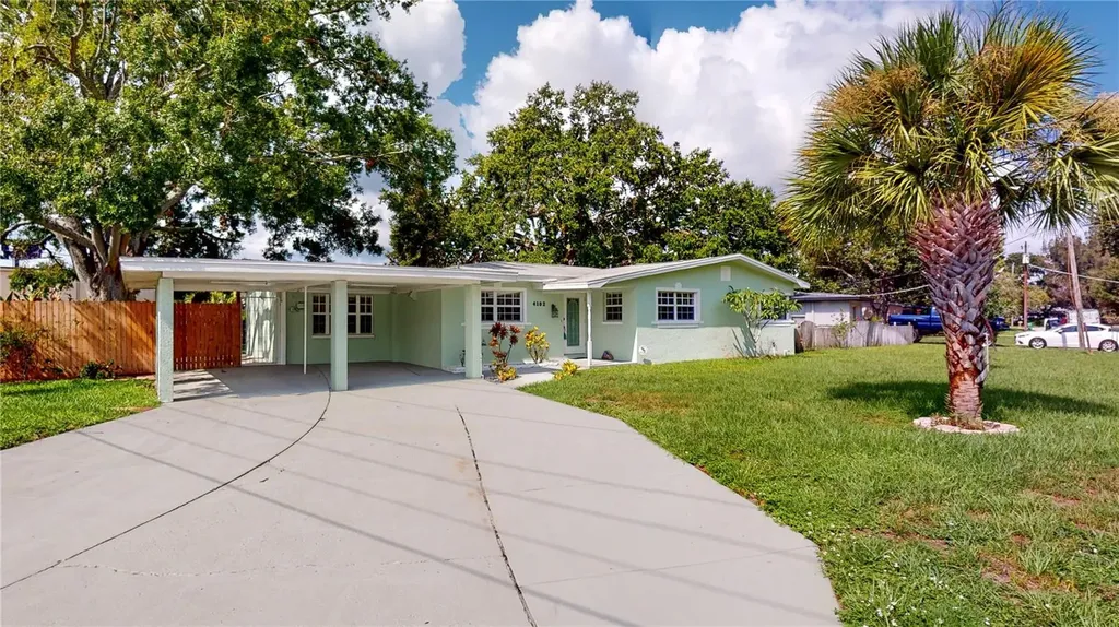 4102 W Oakellar Avenue Tampa FL 33611