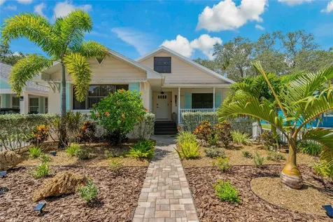 1057 Sedeeva Street Clearwater FL 33755