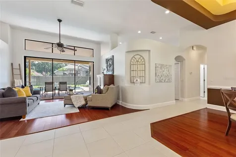 8010 Landgrove Court Orlando FL 32819