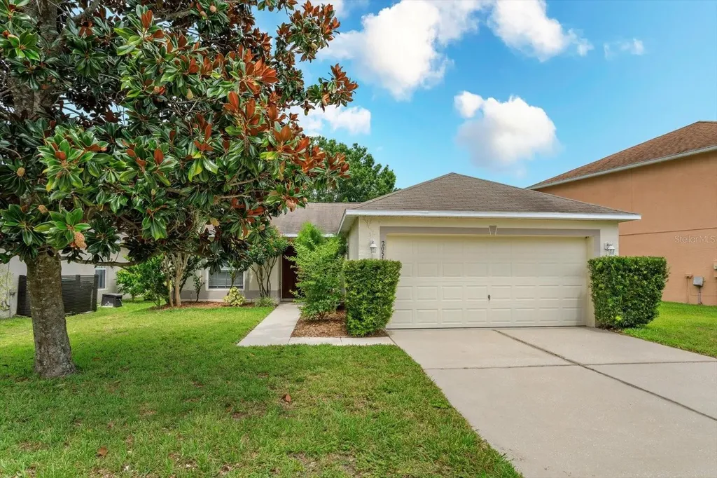 2051 Corner Glen Drive Orlando FL 32820