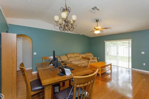 2051 Corner Glen Drive Orlando FL 32820