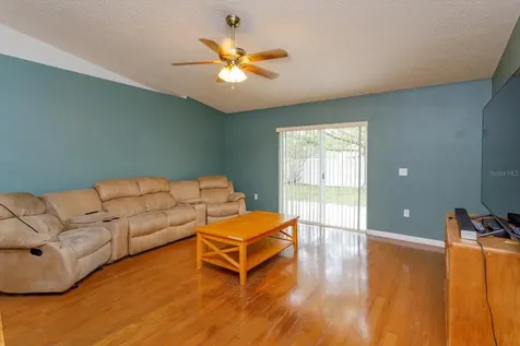 2051 Corner Glen Drive Orlando FL 32820