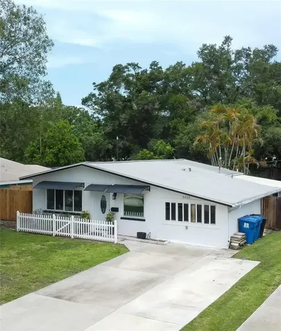 5510 Atlantic Avenue N St Petersburg FL 33703