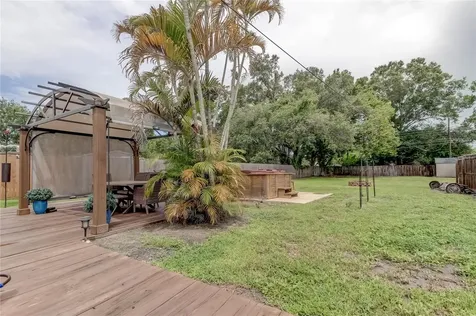 5510 Atlantic Avenue N St Petersburg FL 33703