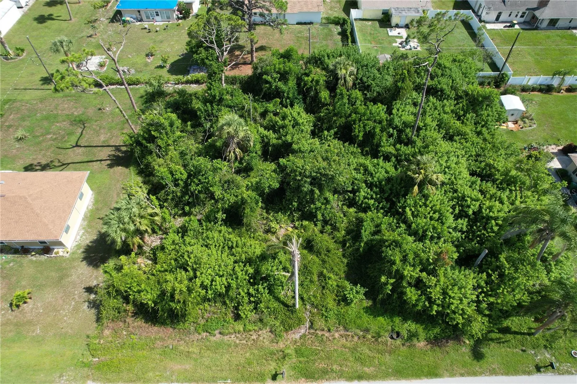 507 Meridan Avenue NW Port Charlotte FL 33952