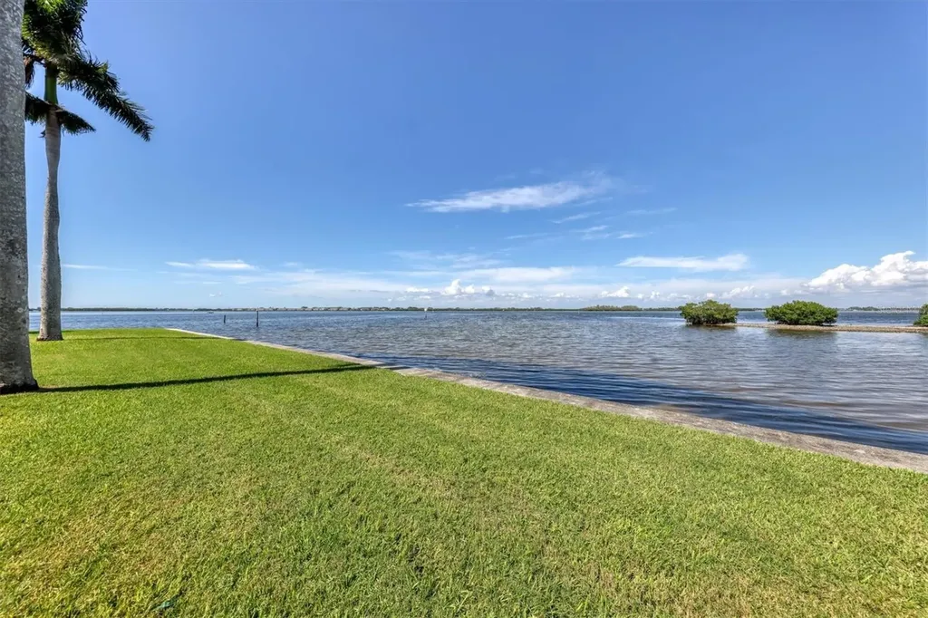 3512 115th Street W Bradenton FL 34210