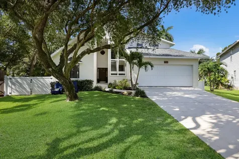 7107 9th Avenue Drive NW Bradenton FL 34209