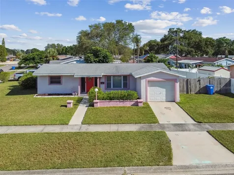5968 33rd Avenue N St Petersburg FL 33710