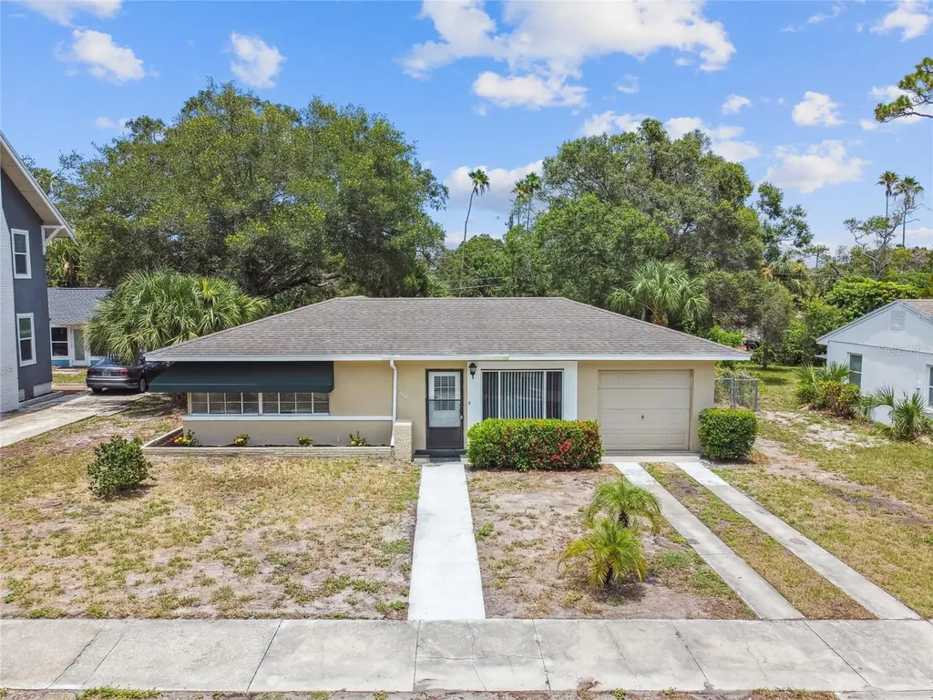 1052 Iroquois Street Clearwater FL 33755