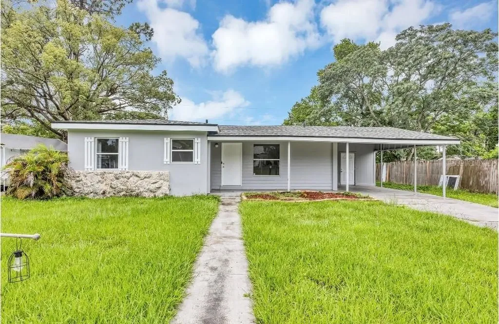 1298 Whitewood Drive Deltona FL 32725